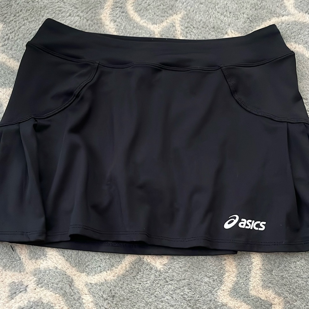 Asics Skort Size Small